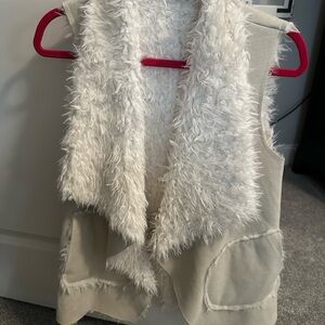 Altar'd State Cream Fuzzy Vest
